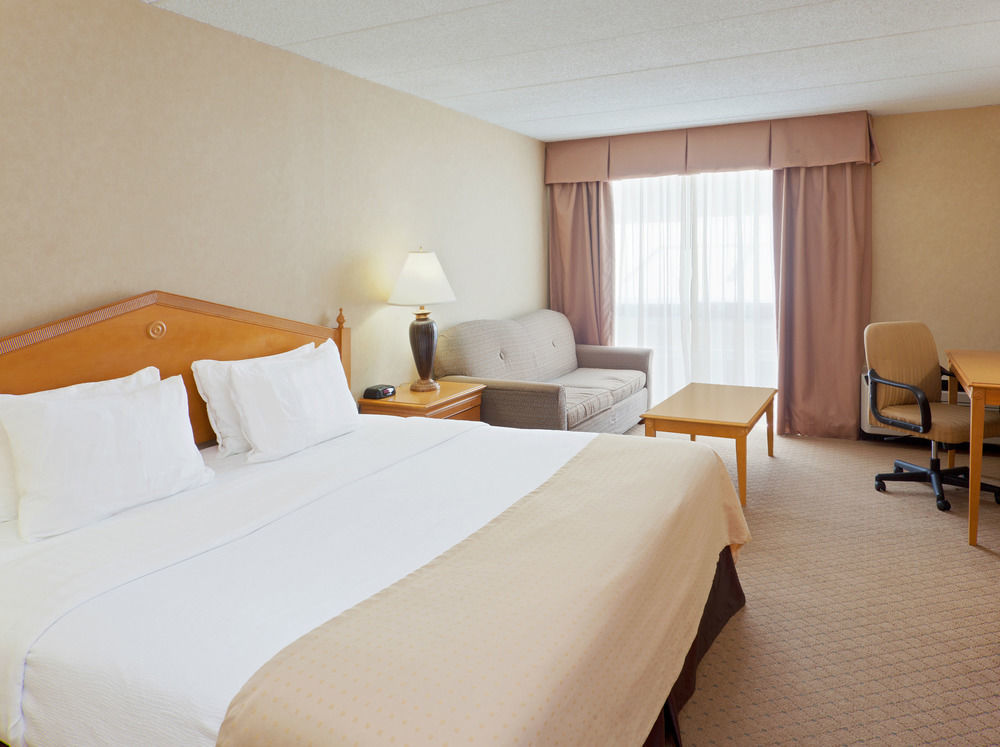 Days By Wyndham Jersey Shore Hotel