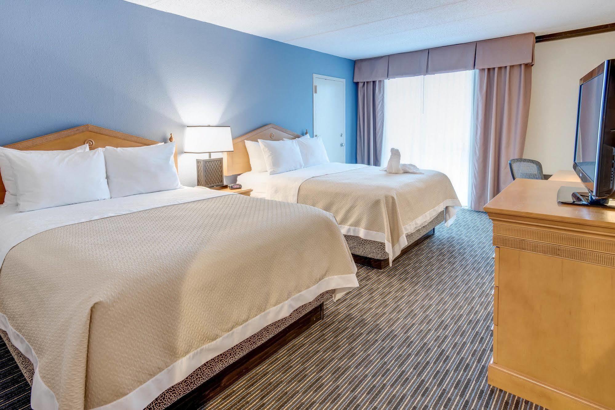 Days By Wyndham Jersey Shore Hotel