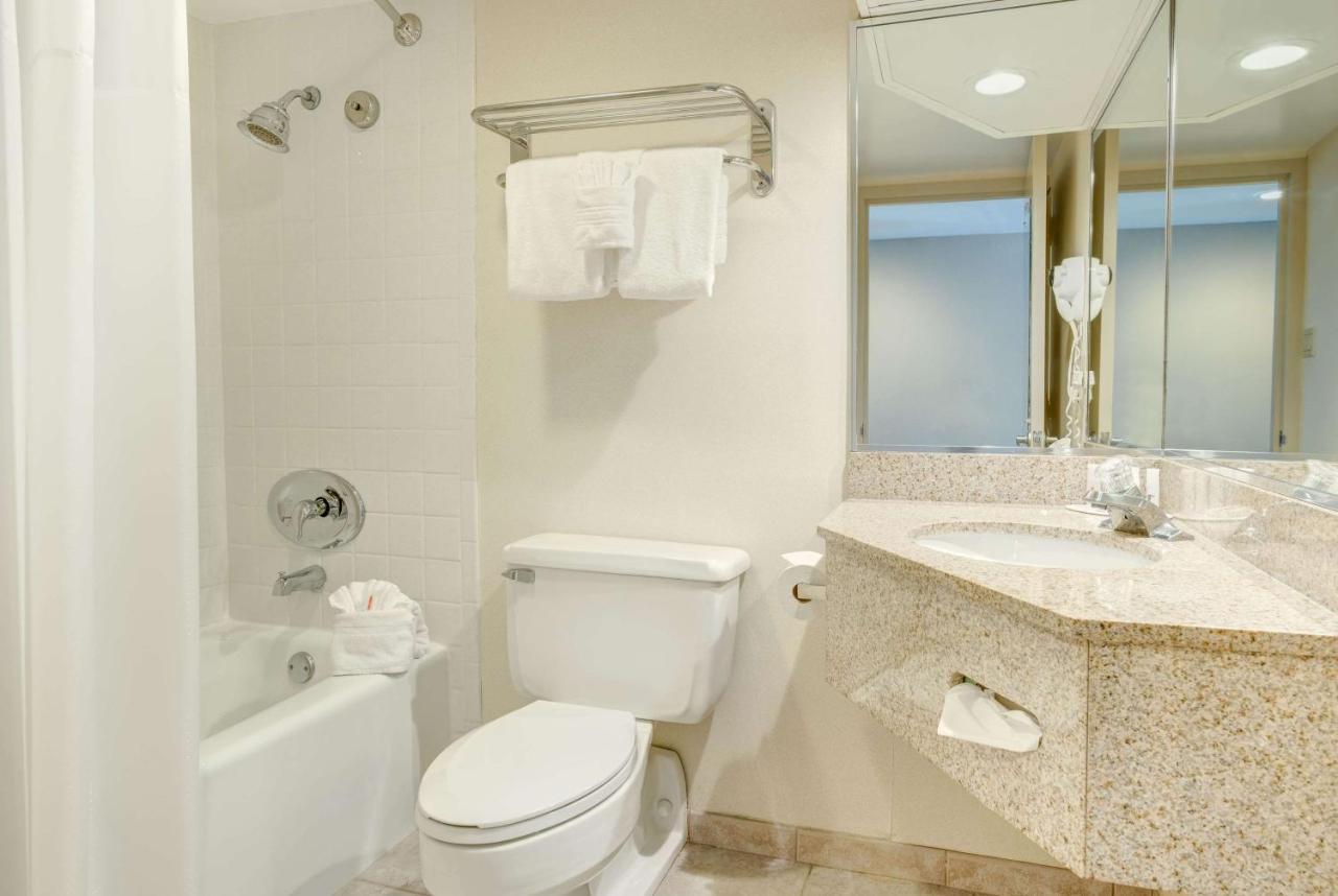 Days By Wyndham Jersey Shore Hotel 3*